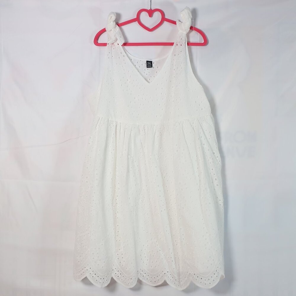 White eyelet dress with scalloped edge and tie-sleeves size 12